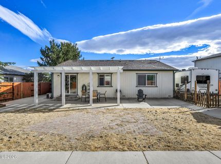 18230 Silverleaf Court, Reno, NV 89508 Photo