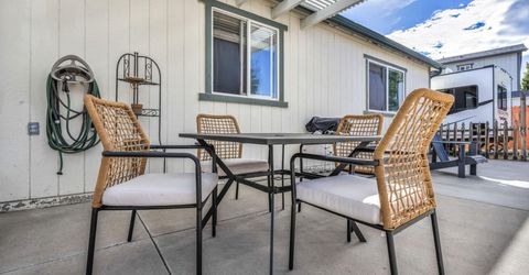 18230 Silverleaf Court, Reno, NV 89508 Photo