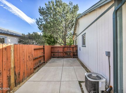 18230 Silverleaf Court, Reno, NV 89508 Photo