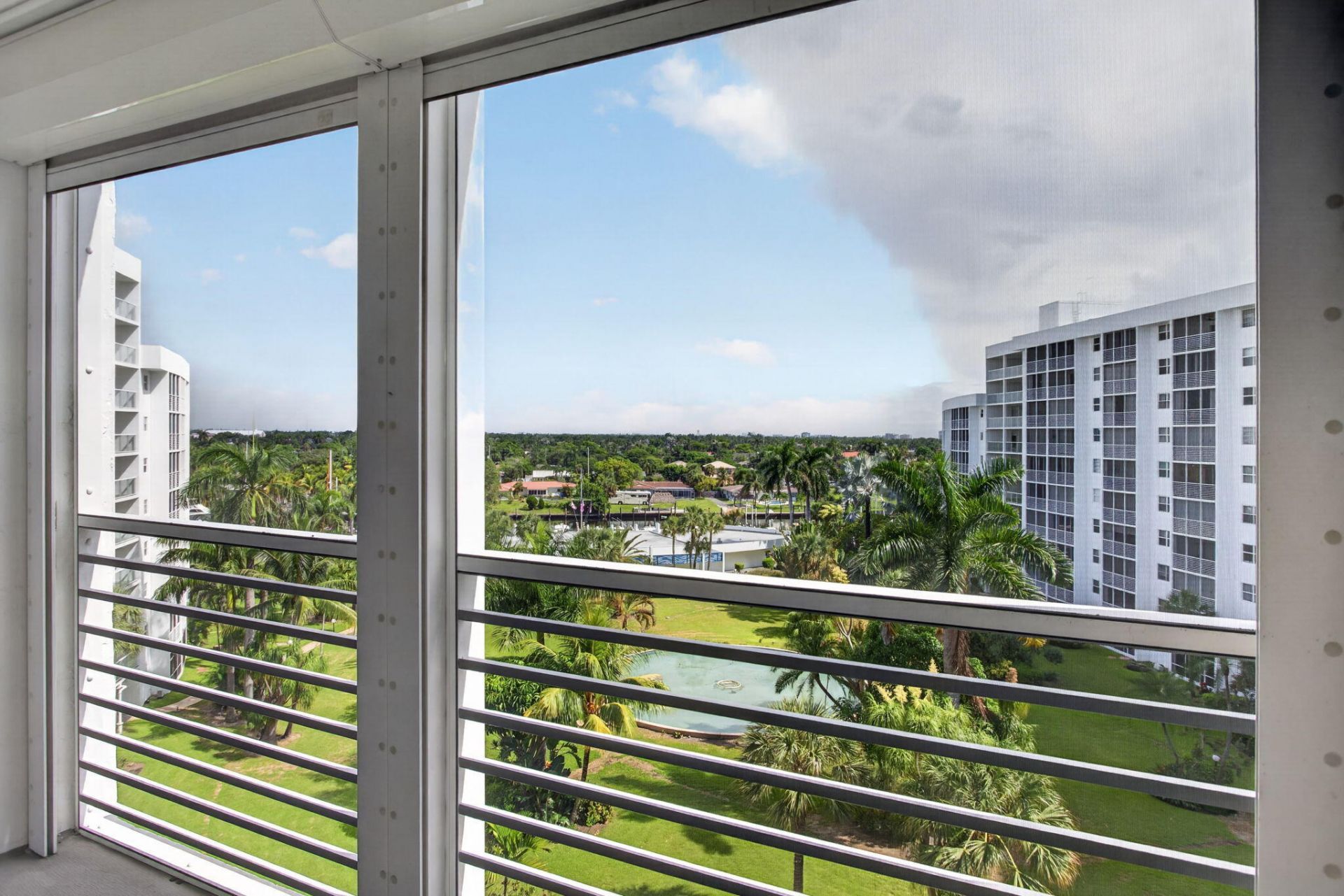 2731 NE 14th St Causeway, Unit 702, Pompano Beach, FL 33062 Photo