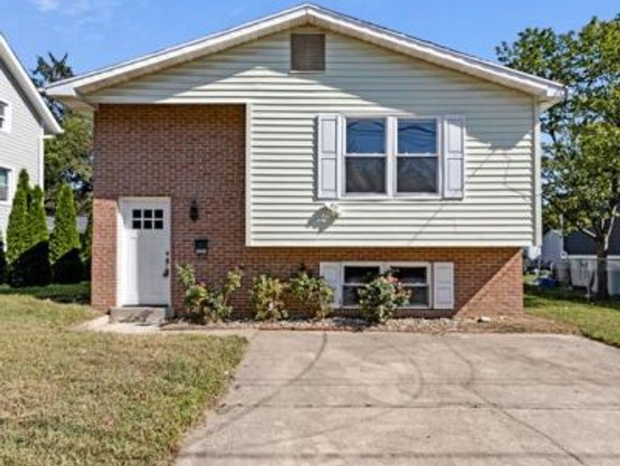 5004 Roanoke Place, College Park, MD 20740 Main Photo