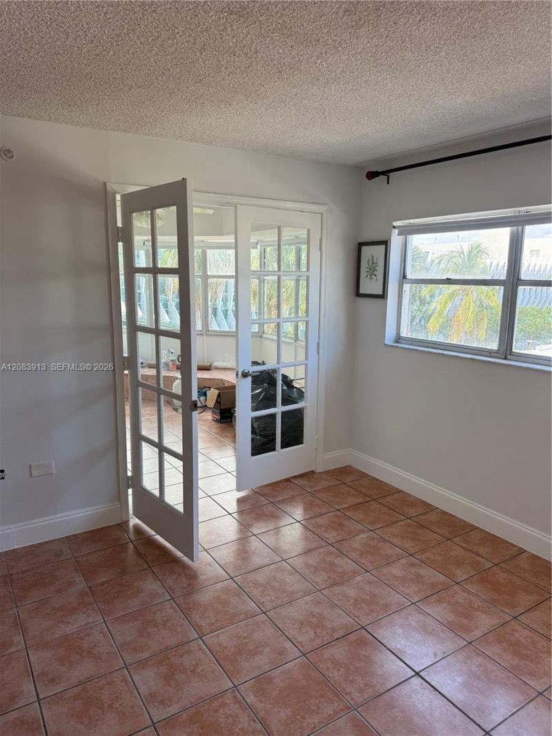 1881 Washington Ave, Unit 5B, Miami Beach, FL 33139 Photo