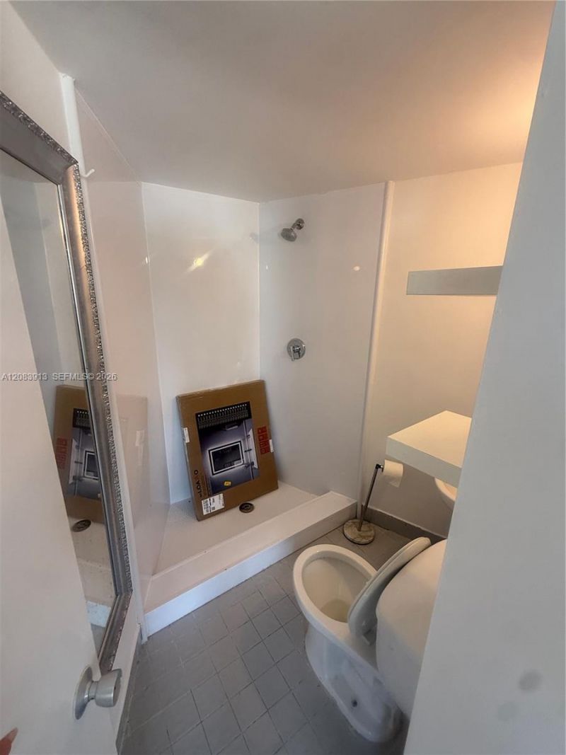 1881 Washington Ave, Unit 5B, Miami Beach, FL 33139 Photo
