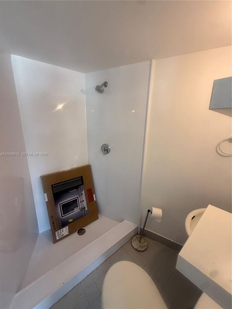 1881 Washington Ave, Unit 5B, Miami Beach, FL 33139 Photo