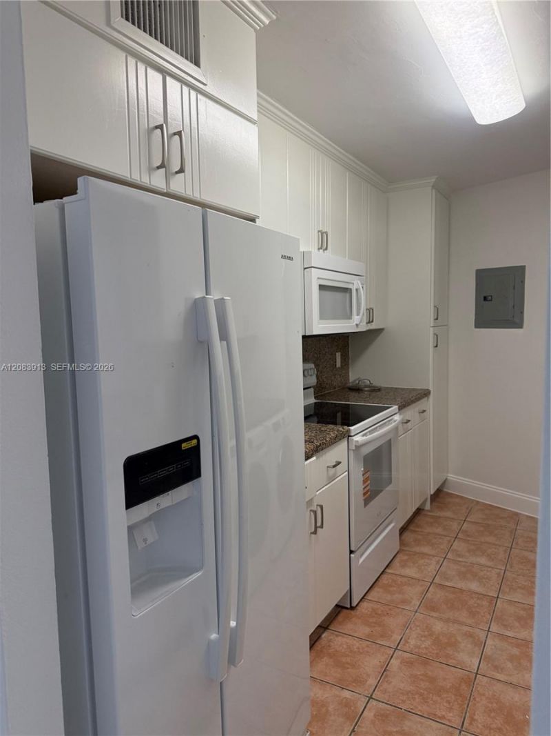 1881 Washington Ave, Unit 5B, Miami Beach, FL 33139 Photo
