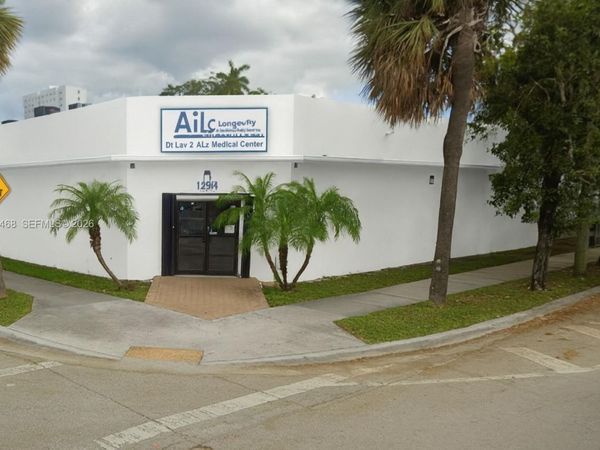 1660 NW 19th Ter, Miami, FL 33125