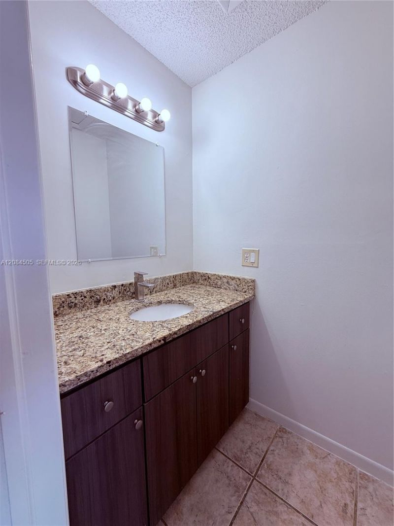 3591 NW 91st Ave, Sunrise, FL 33351 Photo