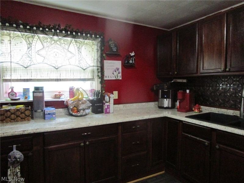 815 Main Street, Conneaut, OH 44030 Photo 9