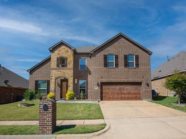 1002 Nail Lane, Euless, TX 76040