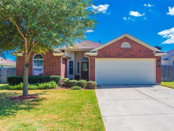 627 Atlantis , Kyle, TX 78640