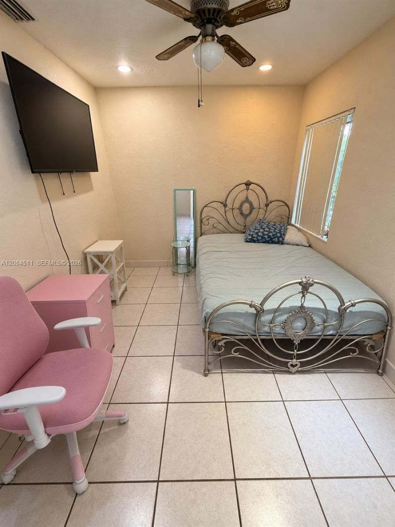 16021 NW 17th Pl, Miami Gardens, FL 33054 Photo