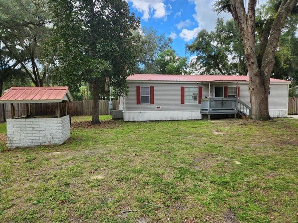 169 NE 166 COURT , SILVER SPRINGS, FL 34488