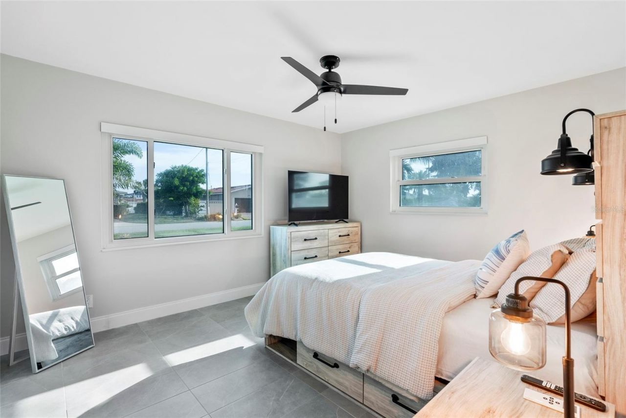 227 Howard Drive, Belleair Beach, FL 33786 Photo