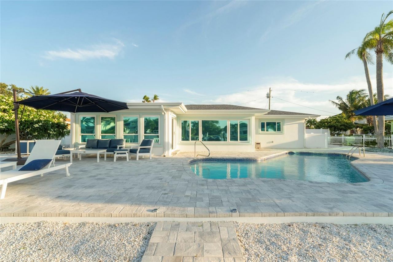 227 Howard Drive, Belleair Beach, FL 33786 Photo
