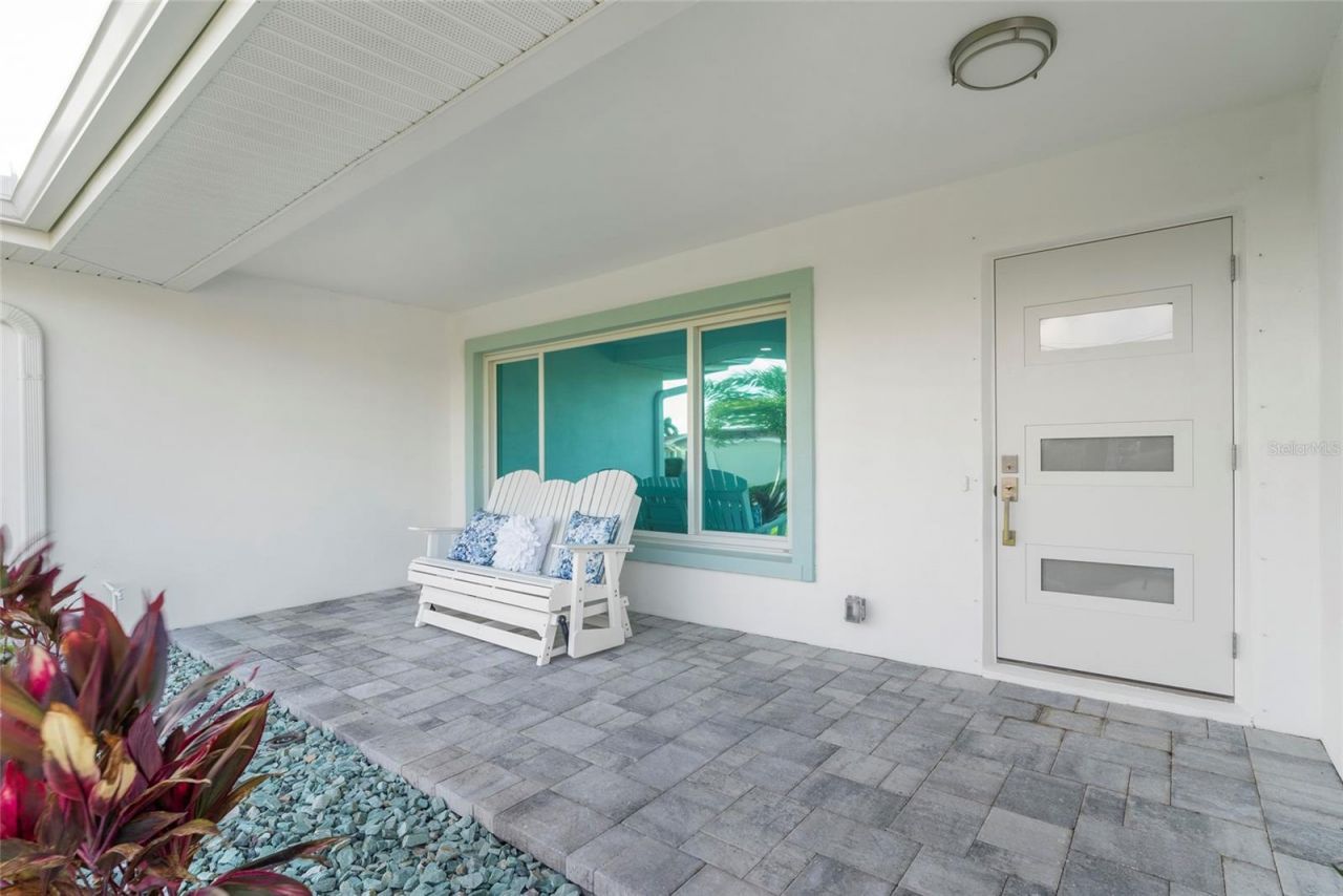 227 Howard Drive, Belleair Beach, FL 33786 Photo