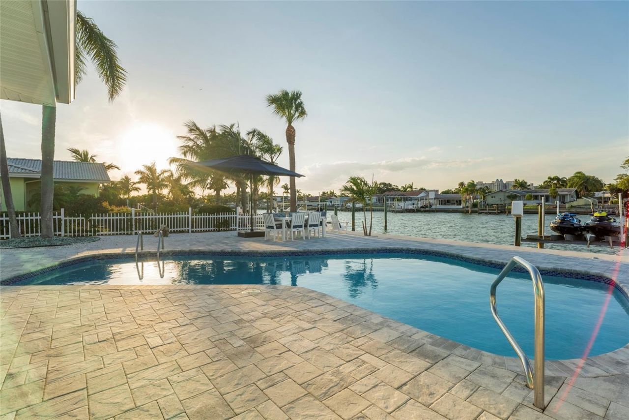 227 Howard Drive, Belleair Beach, FL 33786 Photo