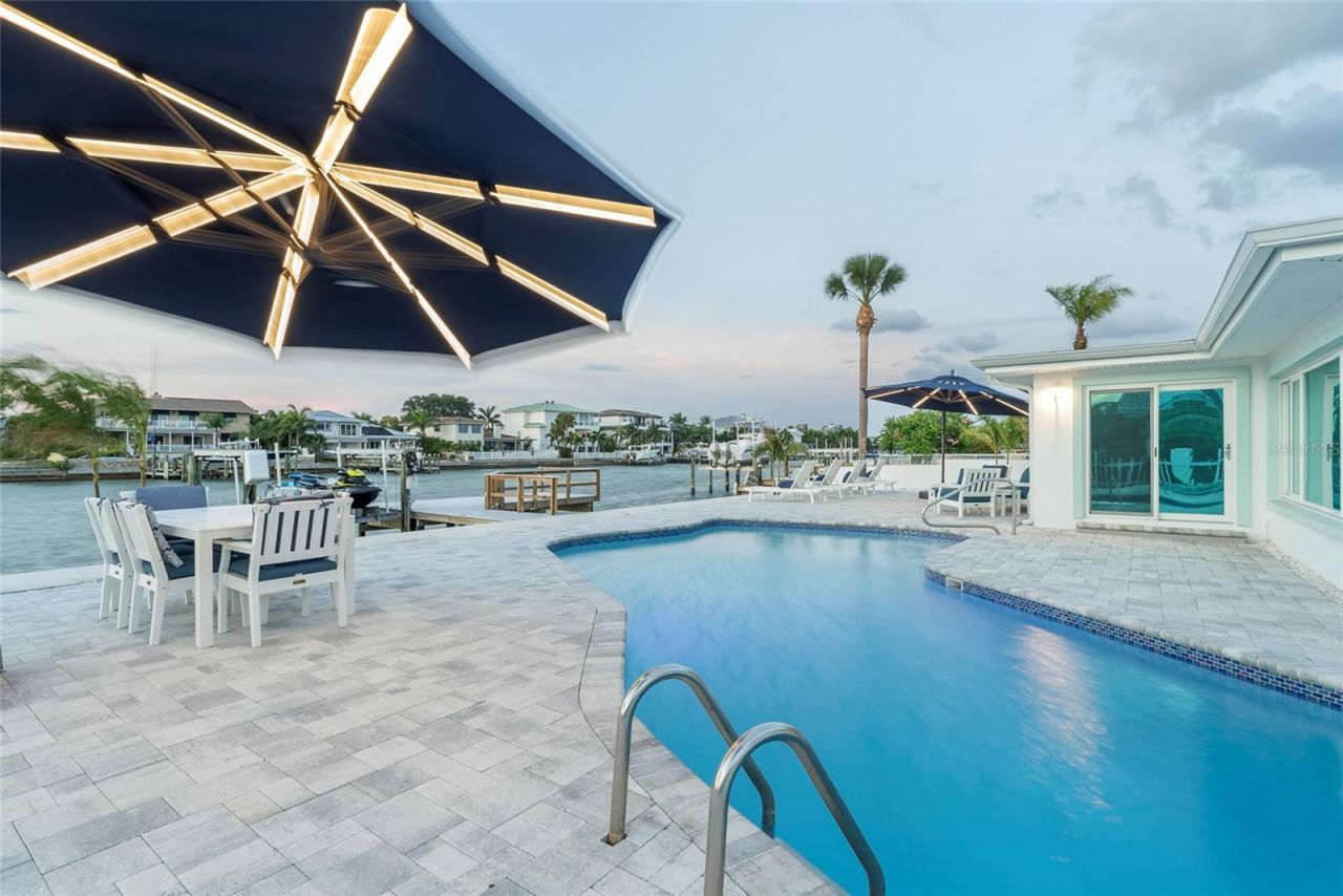 227 Howard Drive, Belleair Beach, FL 33786 Photo