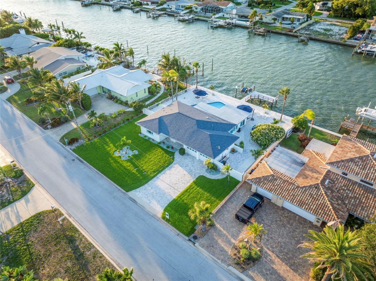 227 Howard Drive, Belleair Beach, FL 33786 Photo