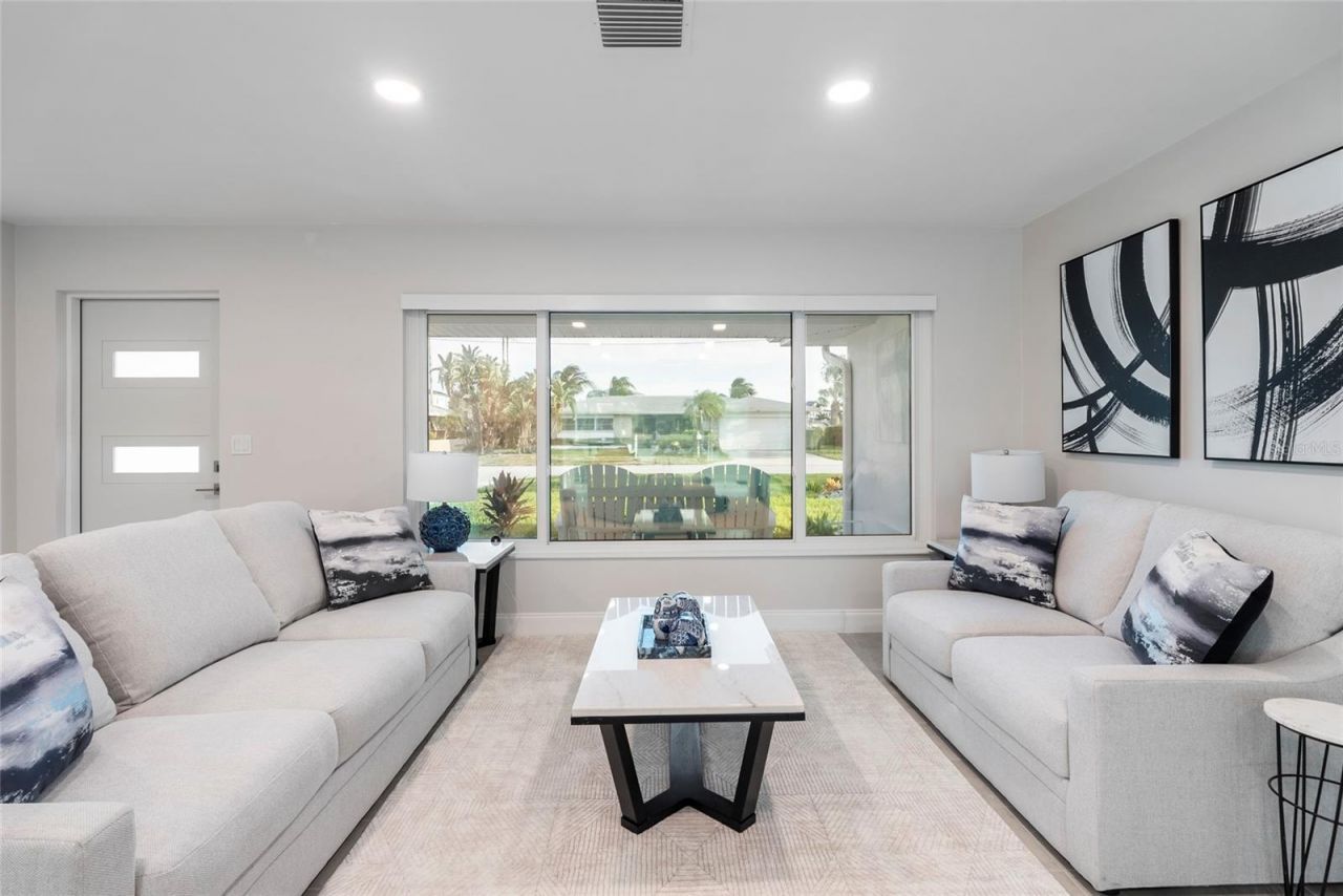 227 Howard Drive, Belleair Beach, FL 33786 Photo