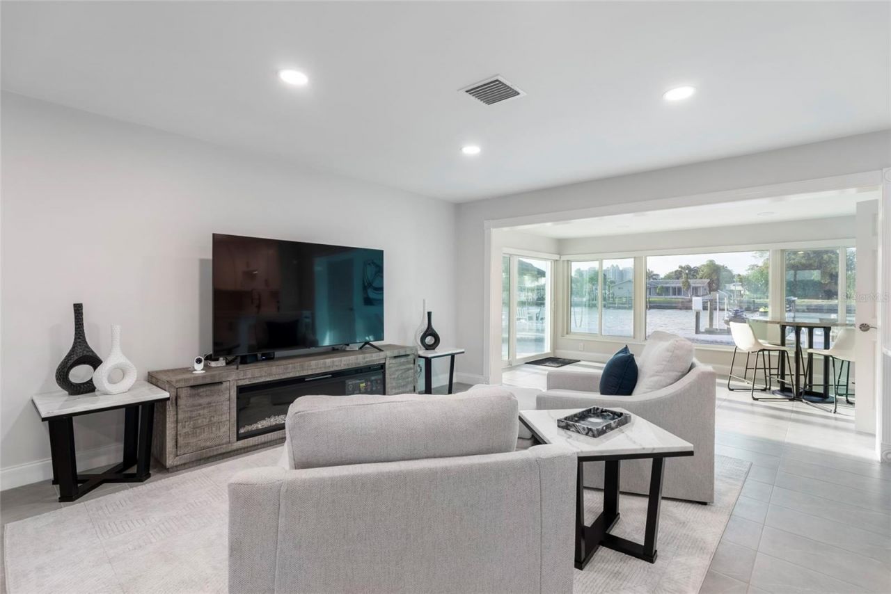 227 Howard Drive, Belleair Beach, FL 33786 Photo