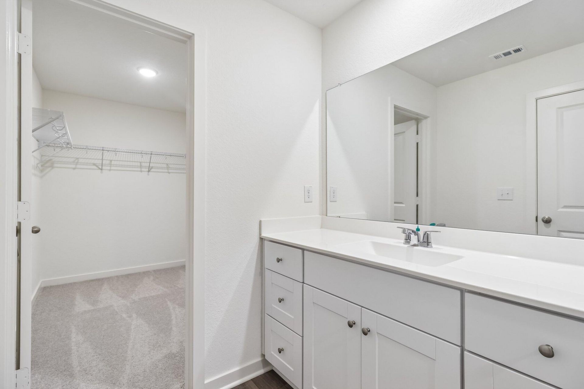 8867 Salamander Road Photo 15
