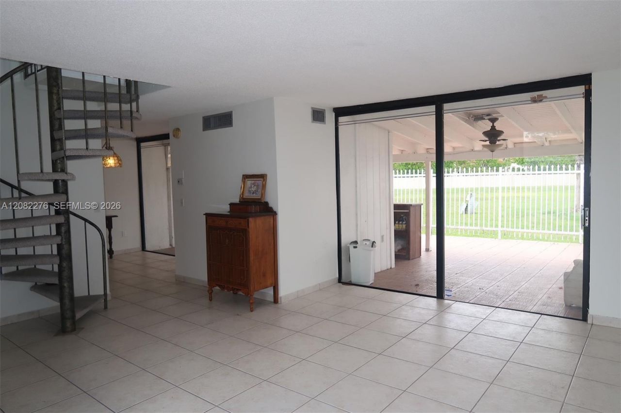 2500 SW 122nd Ct, Miami, FL 33175 Photo