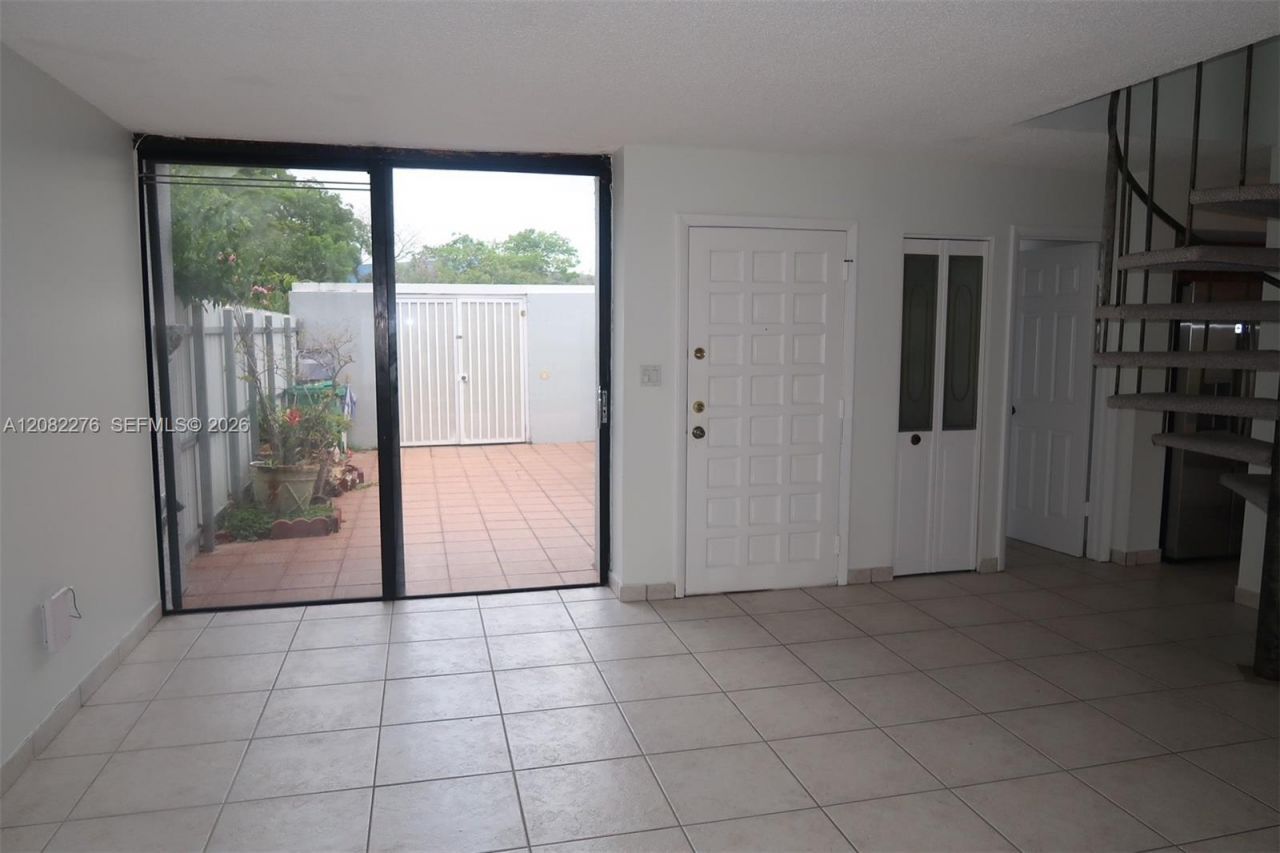 2500 SW 122nd Ct, Miami, FL 33175 Photo
