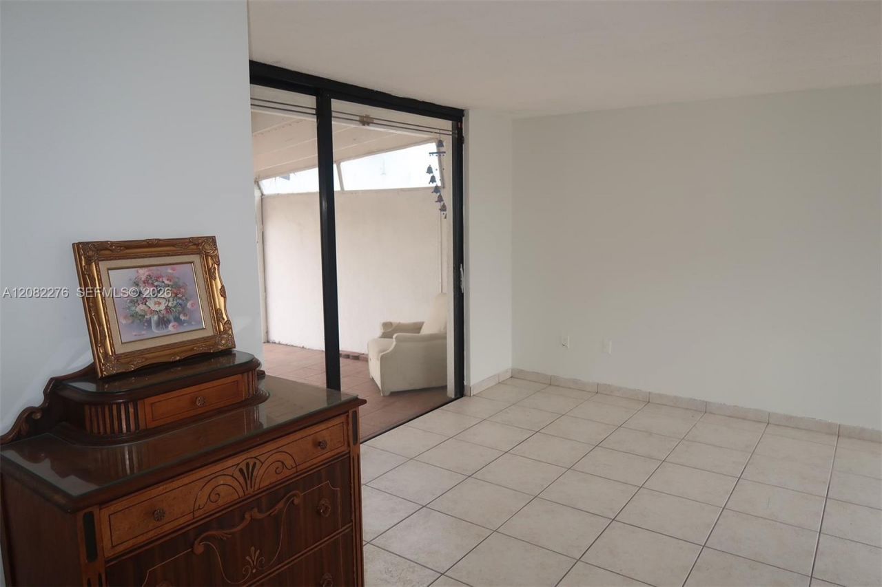 2500 SW 122nd Ct, Miami, FL 33175 Photo