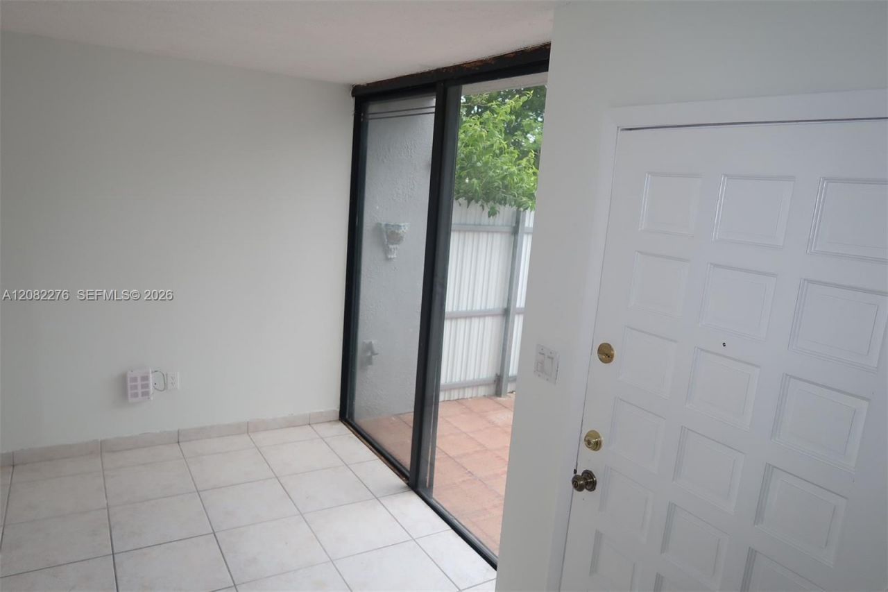 2500 SW 122nd Ct, Miami, FL 33175 Photo