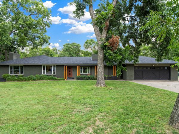 9402 E 16th Street , Tulsa, OK 74112