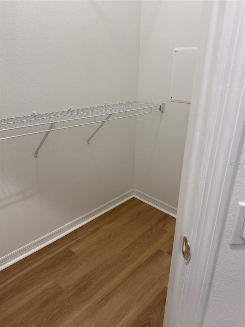 6952 Prosperity Circle, Unit 408, Sarasota, FL 34238 Photo