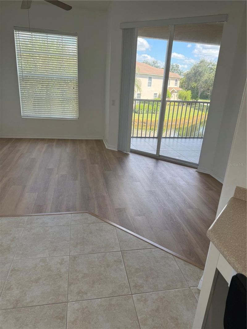 6952 Prosperity Circle, Unit 408, Sarasota, FL 34238 Photo