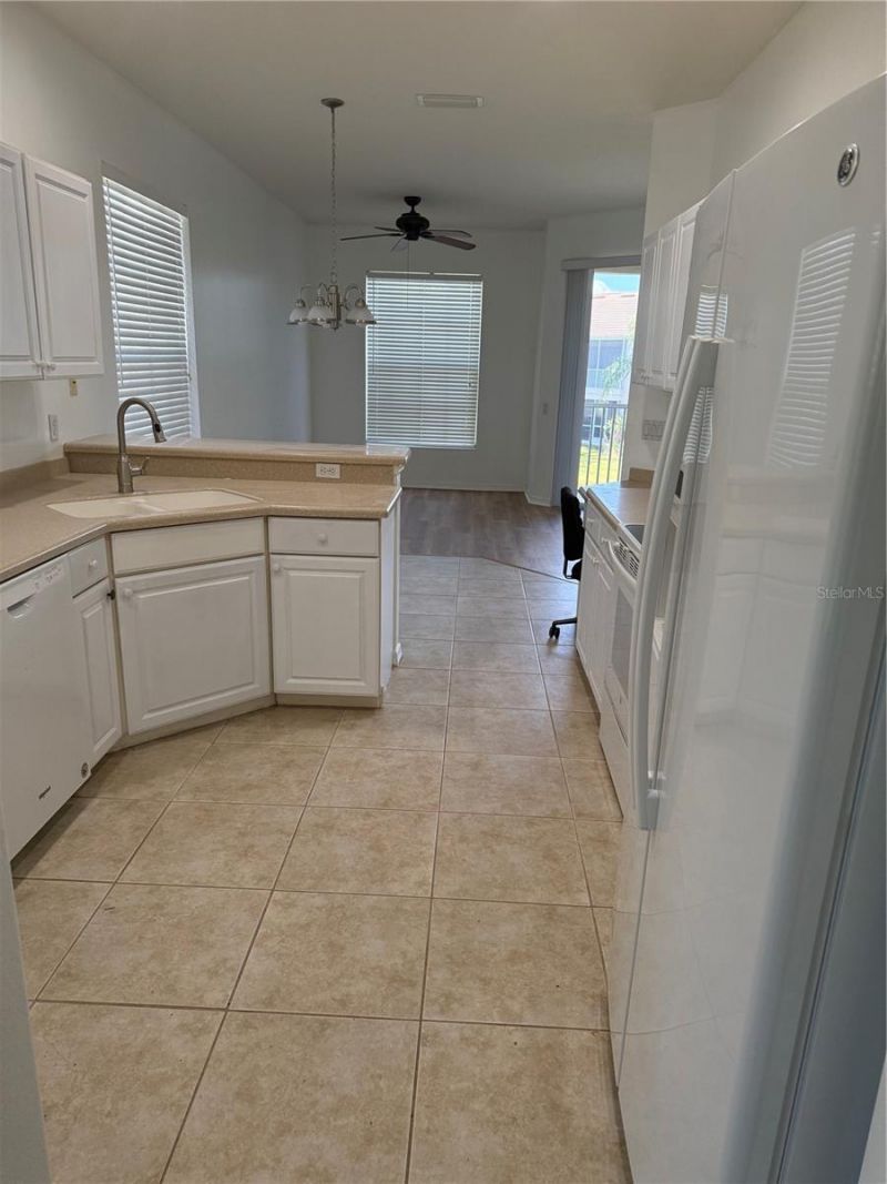 6952 Prosperity Circle, Unit 408, Sarasota, FL 34238 Photo