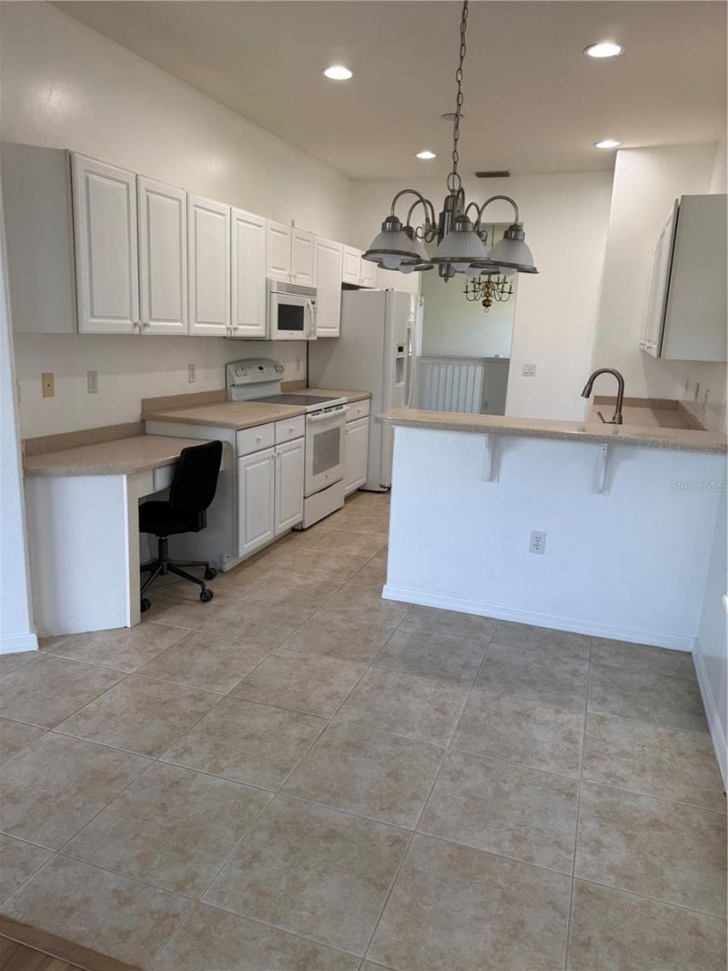 6952 Prosperity Circle, Unit 408, Sarasota, FL 34238 Photo