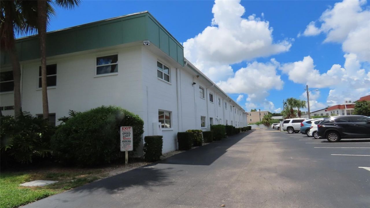 3100 Hartford Street N, Unit 129, Saint Petersburg, FL 33713 Photo