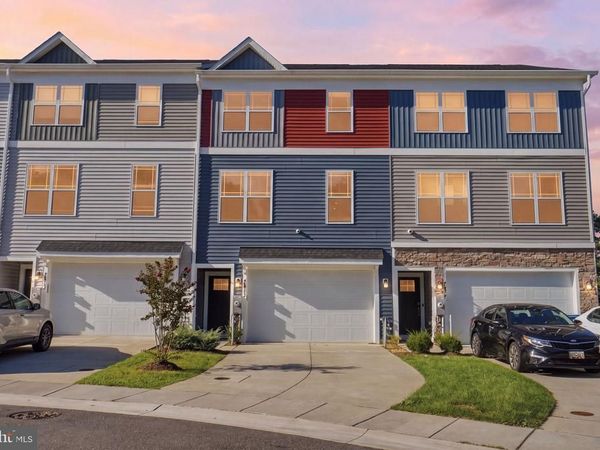 7811 WOLF RUN LANE, SEVERN, MD 21144