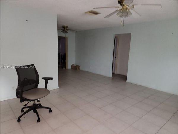 5712 NW 68th Ter , Tamarac, FL 33321