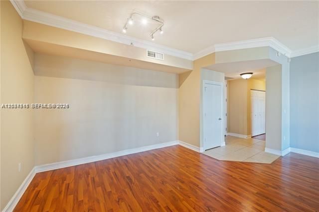 3001 NE 185th St , Unit 615, Aventura, FL 33180 Photo