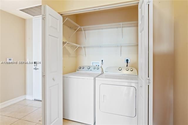3001 NE 185th St , Unit 615, Aventura, FL 33180 Photo