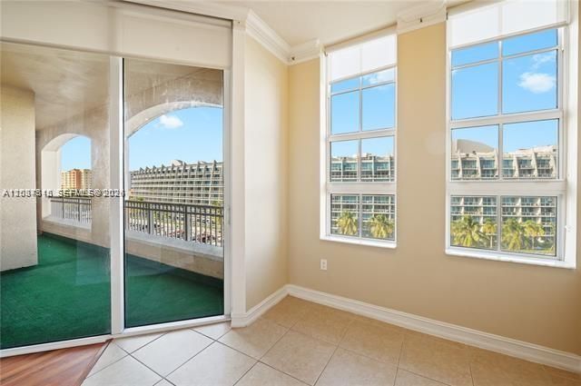 3001 NE 185th St , Unit 615, Aventura, FL 33180 Photo