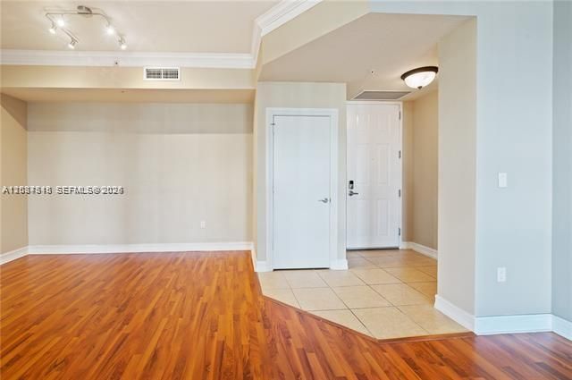 3001 NE 185th St , Unit 615, Aventura, FL 33180 Photo