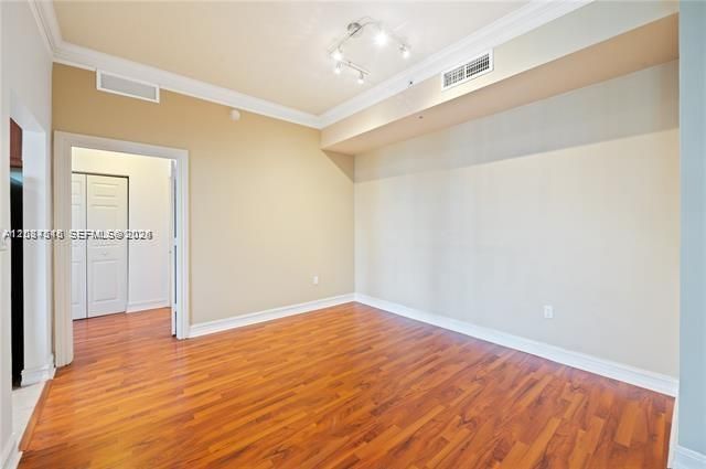 3001 NE 185th St , Unit 615, Aventura, FL 33180 Photo