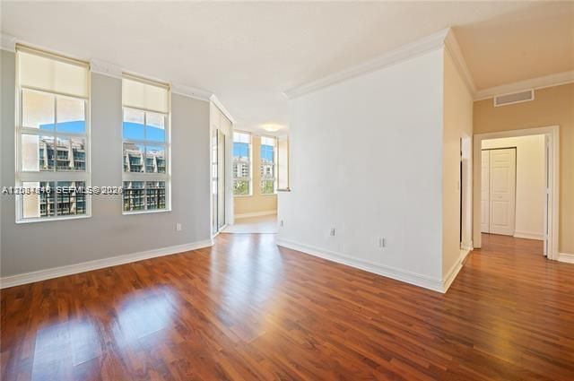 3001 NE 185th St , Unit 615, Aventura, FL 33180 Photo