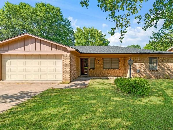 3475 Vagas Drive , Paris, TX 75462