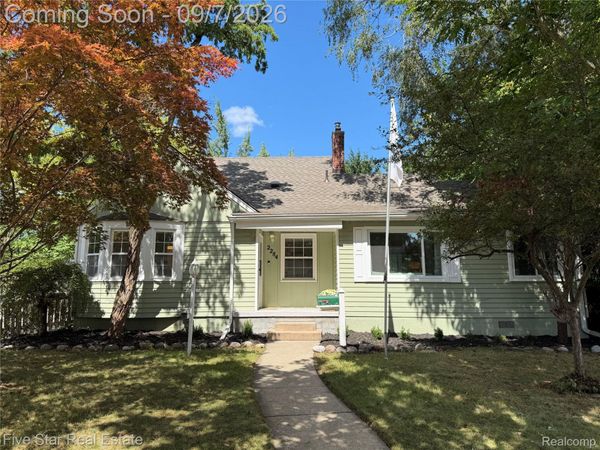 2284 Columbia Road, Berkley, Mi 48072