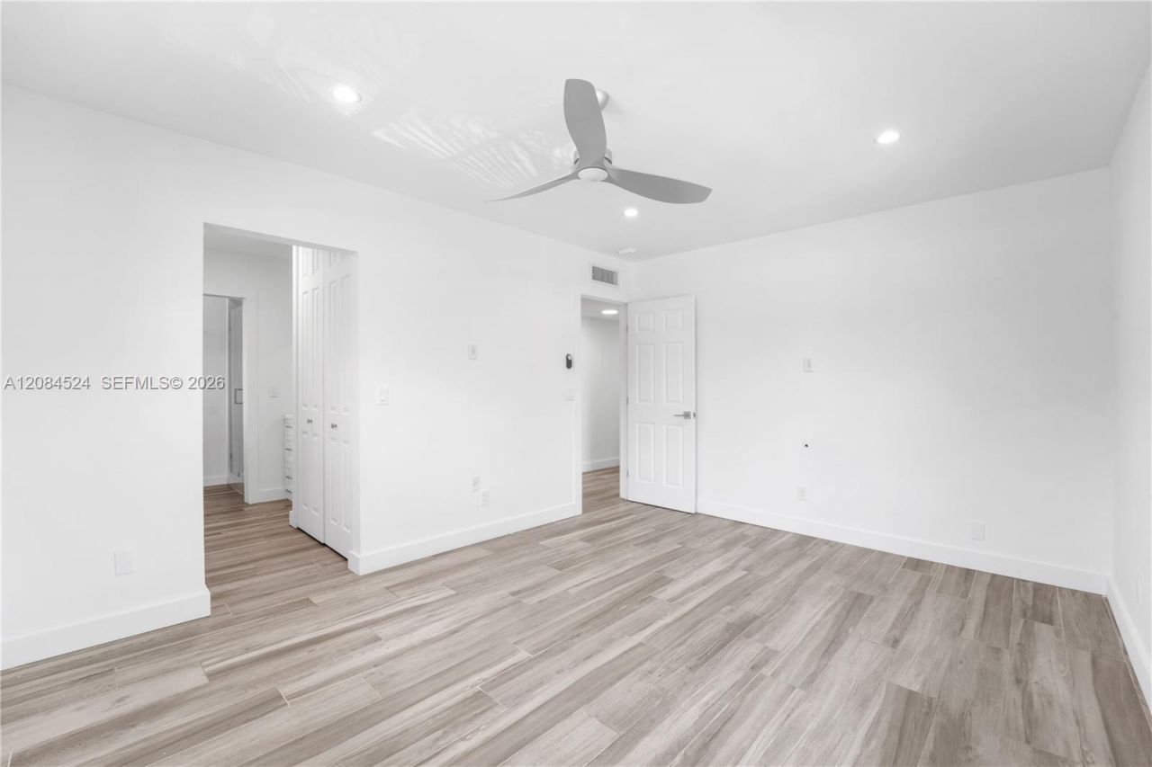 9003 SW 138th St , Unit 27, Miami, FL 33176 Photo