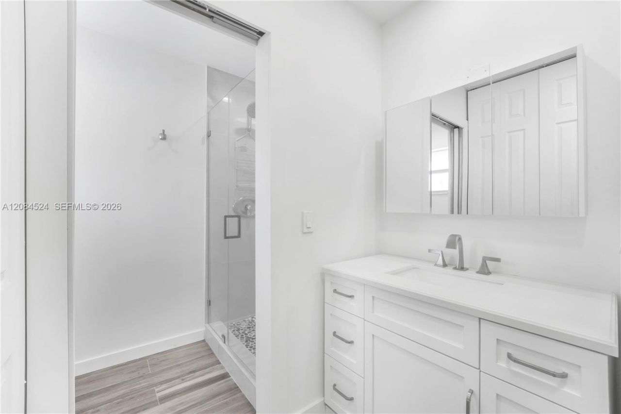 9003 SW 138th St , Unit 27, Miami, FL 33176 Photo