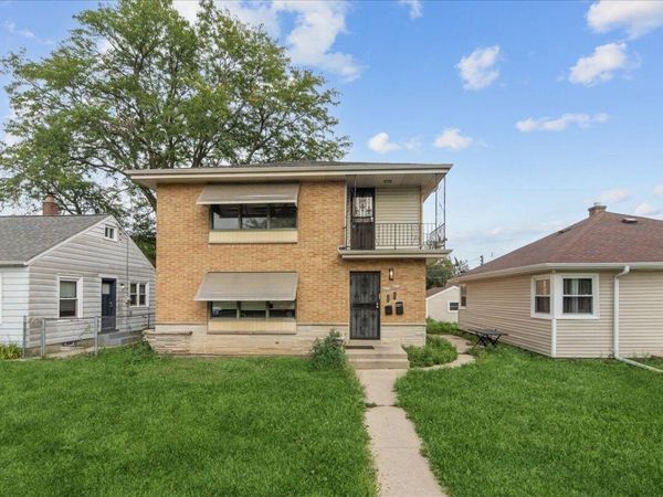 4412 N 67th STREET, Unit 4414, Milwaukee, WI 53218