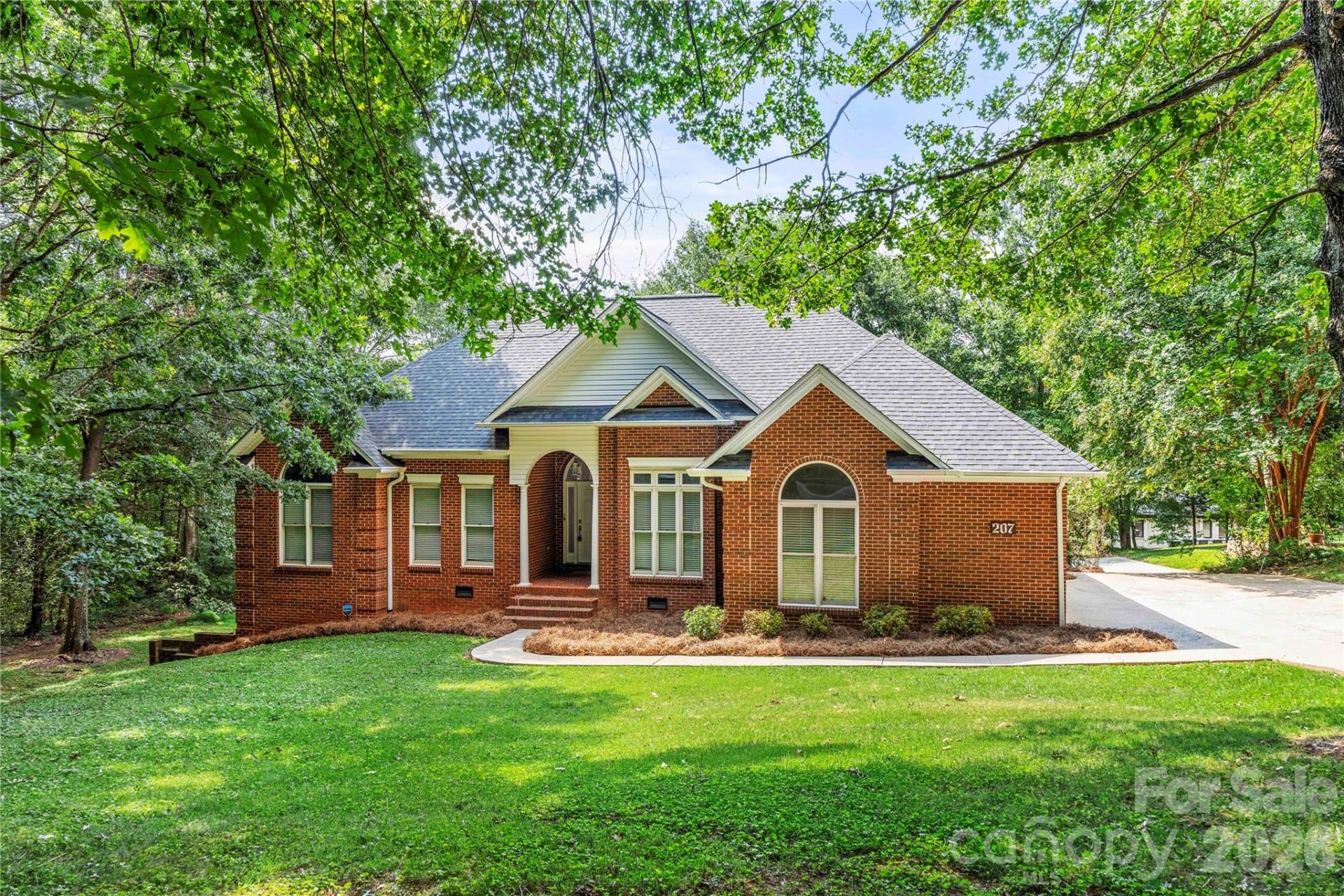 207 Hollow Road , Lincolnton, NC 28092 Main Photo