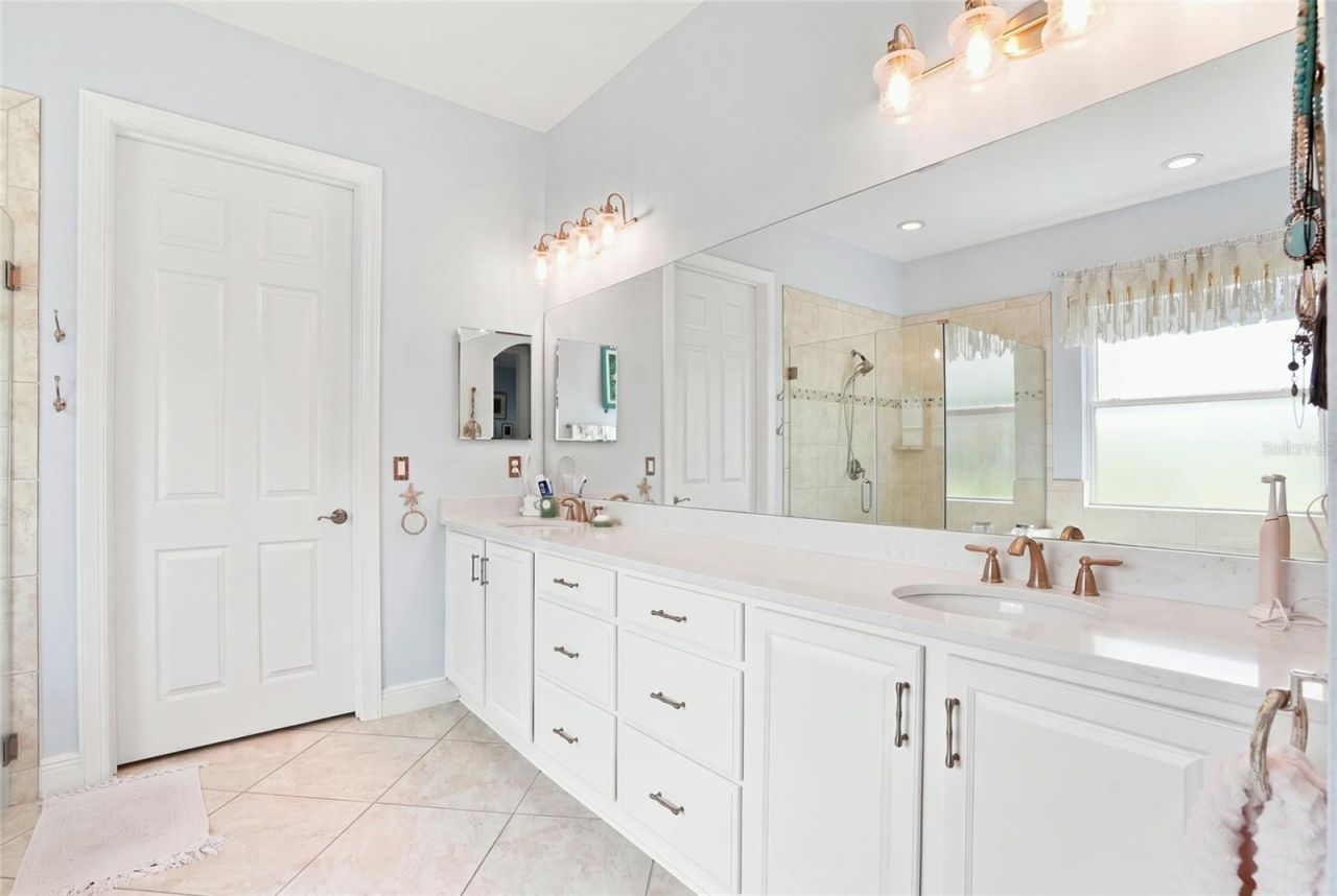 5057 Lake Overlook Avenue, Bradenton, FL 34208 Photo